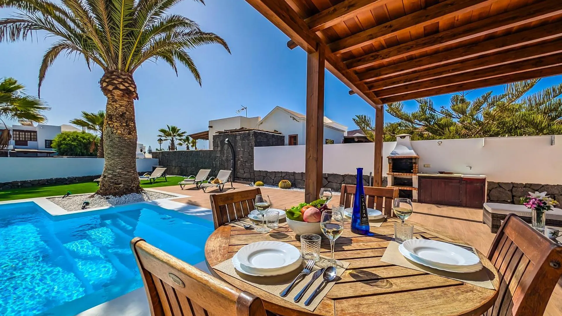 Holiday home Villa Axular With Heated Private Pool Playa Blanca